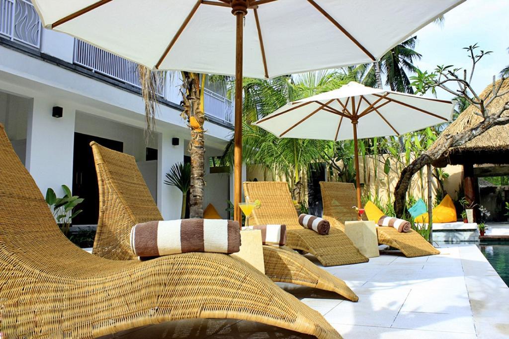 Hotel Zamburger Lombok - Previously Alam Mimpi Hotel Mangsit Buitenkant foto