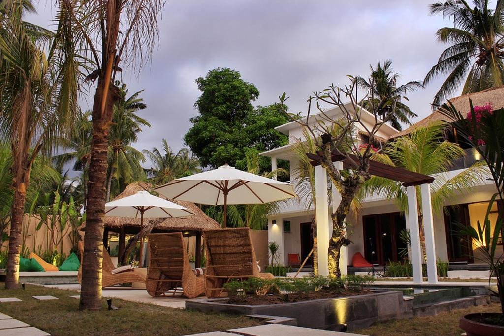Hotel Zamburger Lombok - Previously Alam Mimpi Hotel Mangsit Buitenkant foto