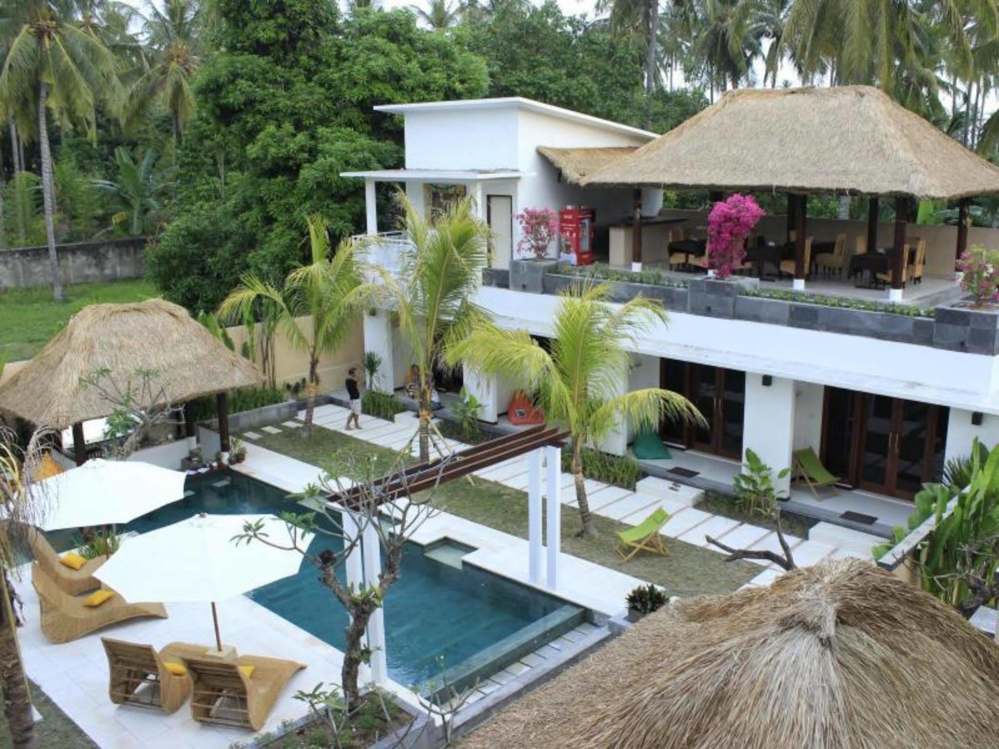 Hotel Zamburger Lombok - Previously Alam Mimpi Hotel Mangsit Buitenkant foto